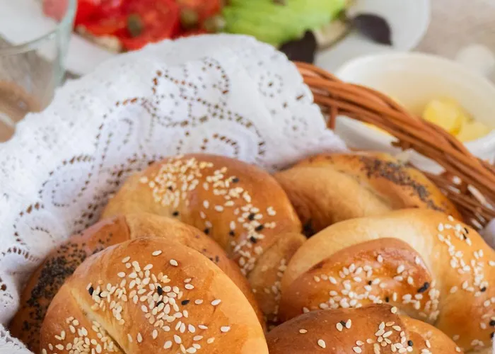 „miedzy Polami” *